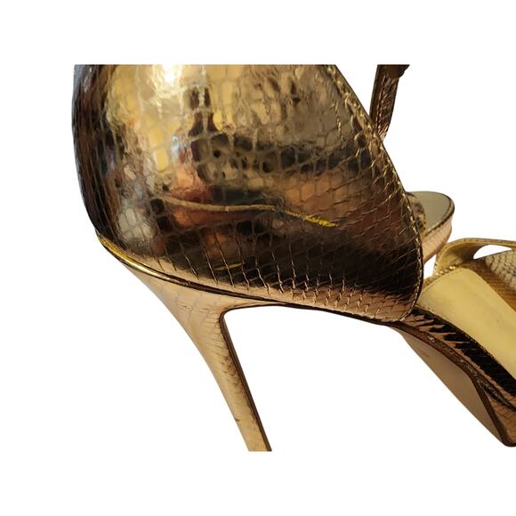 Michael Kors Women's Gold Animal Metallic Leather Platform Sandal Size 8.5 *read - Picture 6 of 10